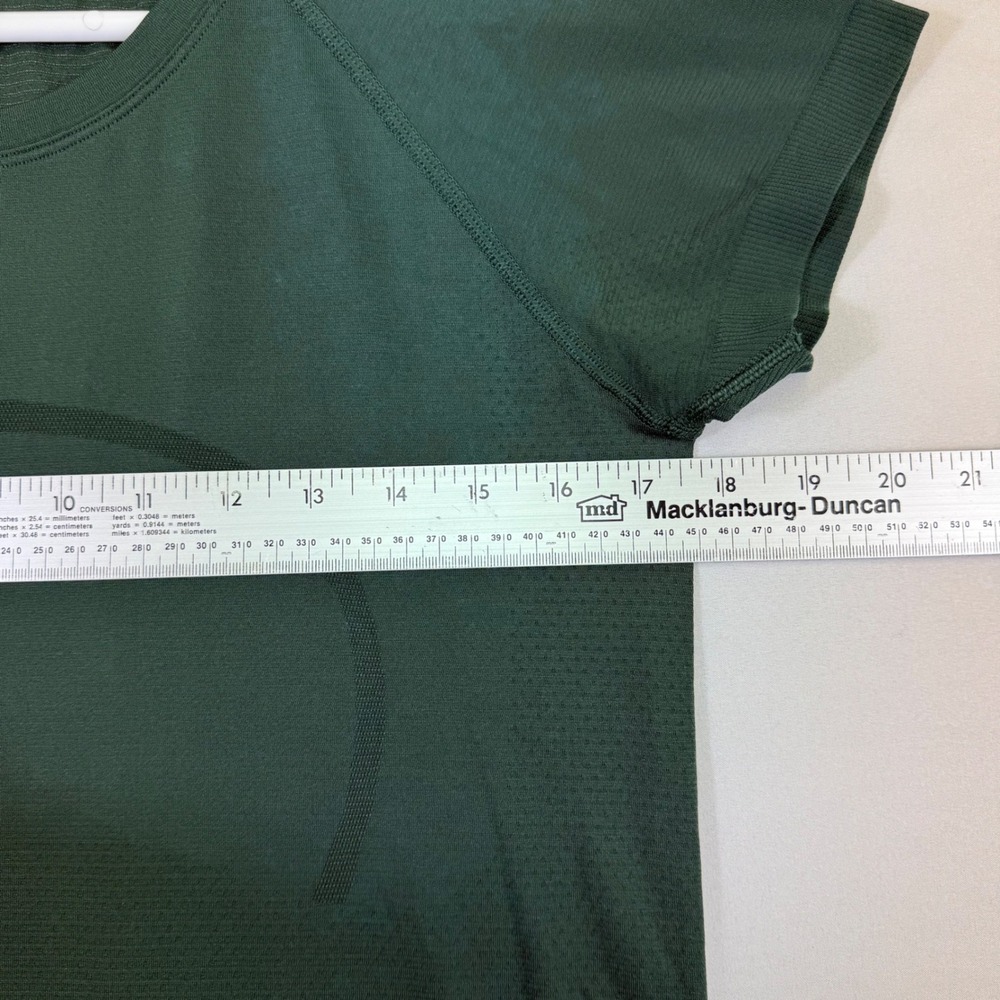 Lululemon Swiftly Tech 2.0 Shirt Womens 10 Green Short Sleeve Activewear Run Gym - Picture 4 of 7